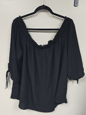 Rue21 Black Off-Shoulder Peasant Top with Tie Sleeves